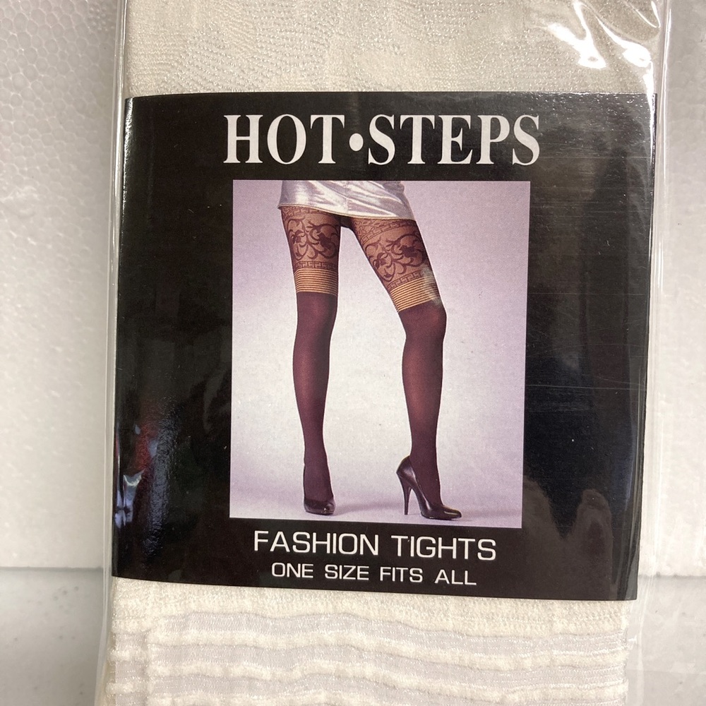 Hot Topic Hot Steps Fashion Tights Cream One Size